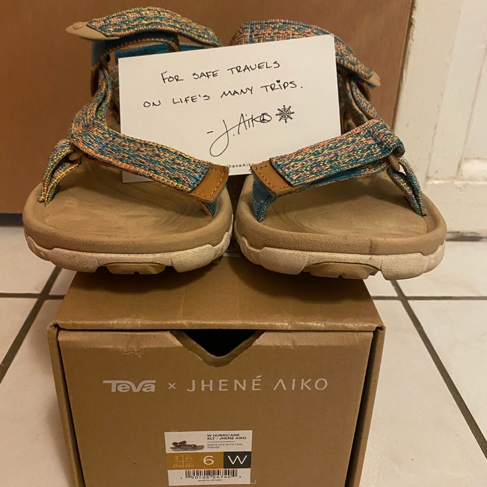 Jhene Aiko x Teva Hurricane XLT Space dye sandals